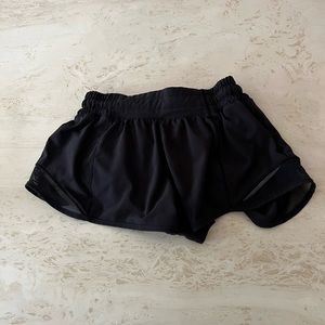 Black lululemon hotty hot shorts